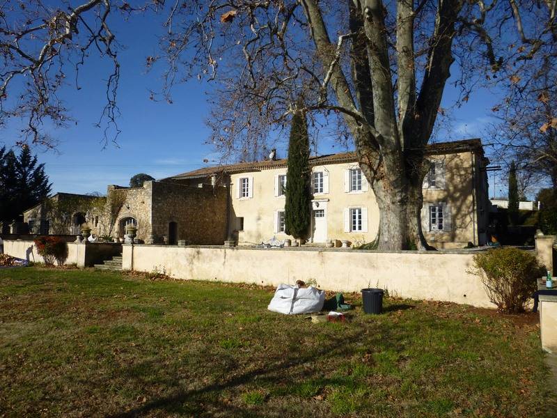Evaluation d'une propriété de maître sur la commune de Gordes en Vaucluse dans le cadre d'un contentieux avec l'administration fiscale