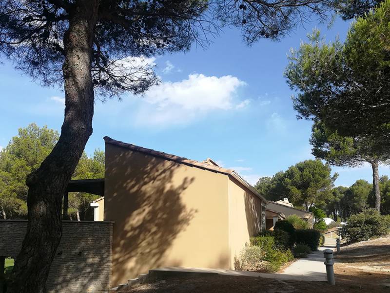 L'expertise immobilière vend appartement T3 Isle sur la sorgue avec terrasse vue Golf